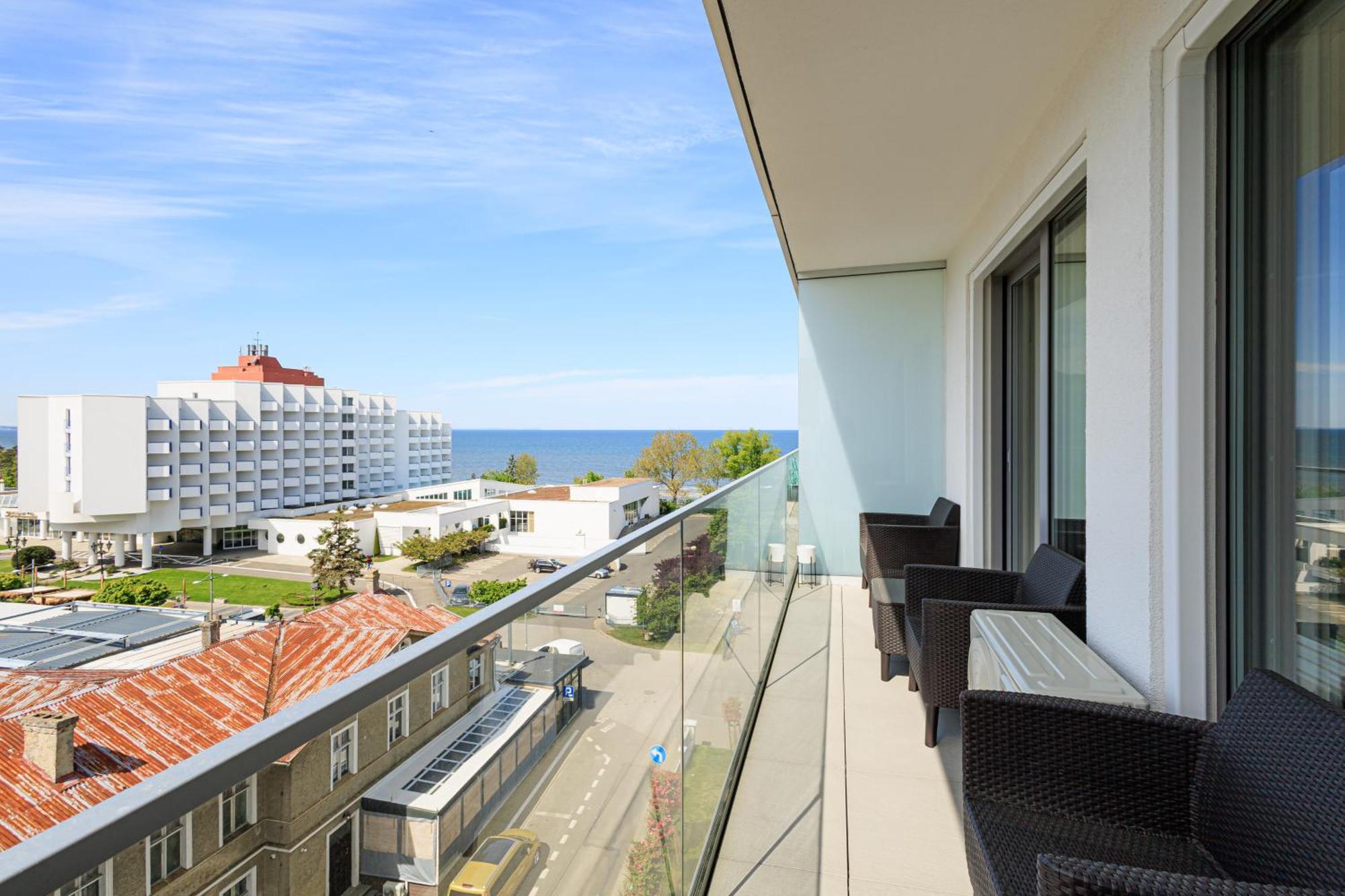 Balticus Apartamenty Deluxe Promenada Gwiazd 14 Miedzyzdroje Rom bilde