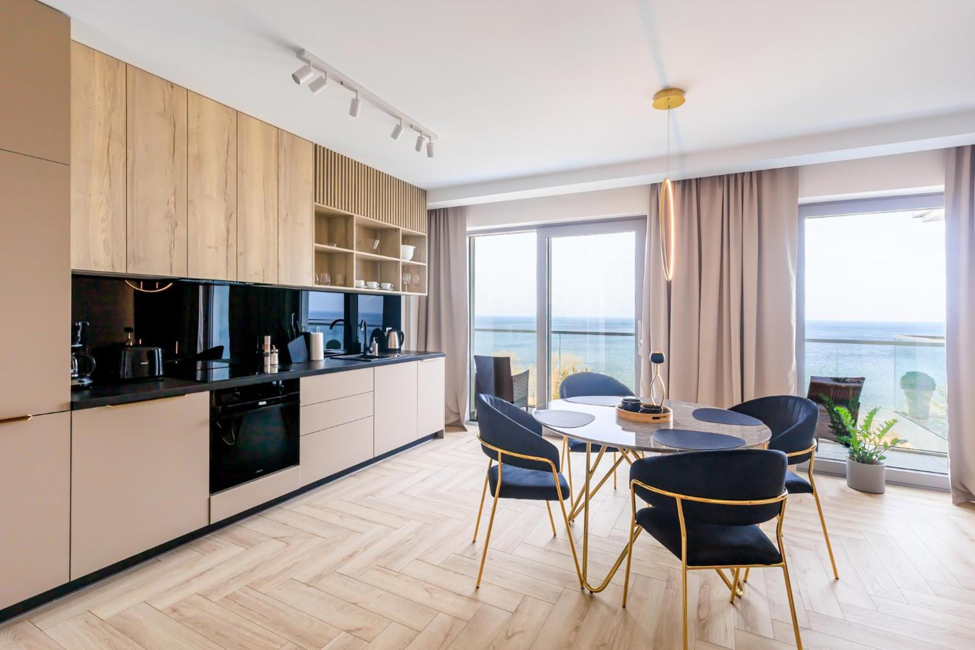 Balticus Apartamenty Deluxe Promenada Gwiazd 14 Miedzyzdroje Rom bilde